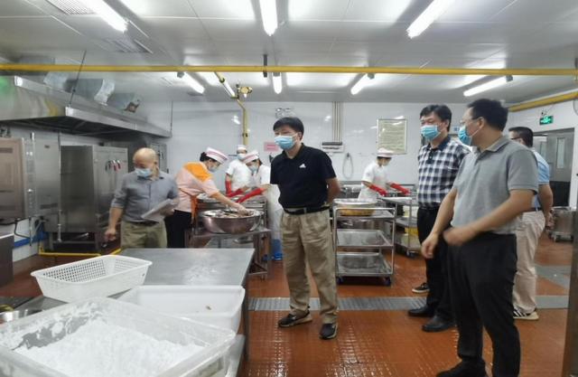 環(huán)境院開(kāi)展用氣用電專項(xiàng)安全檢查